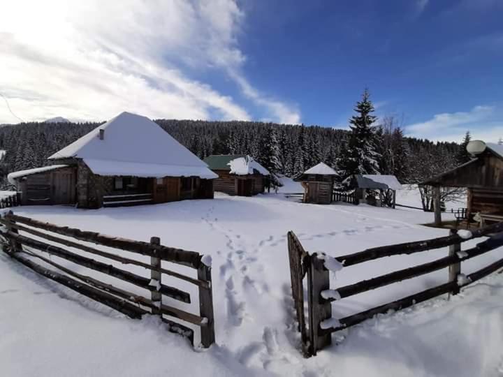 Isov Ranch Villa Plav Exterior photo